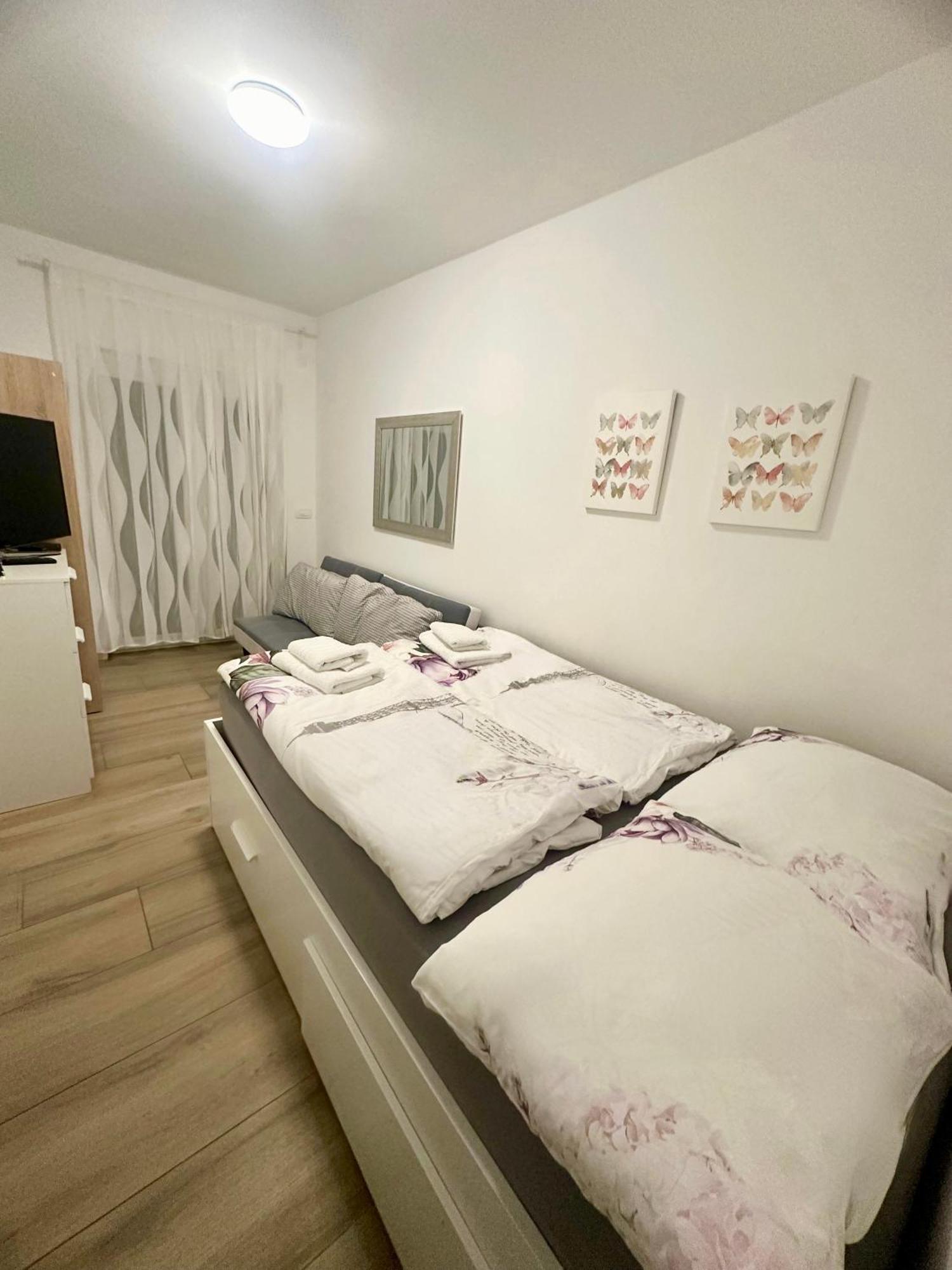 Nikola Apartmani Crikvenica Zewnętrze zdjęcie